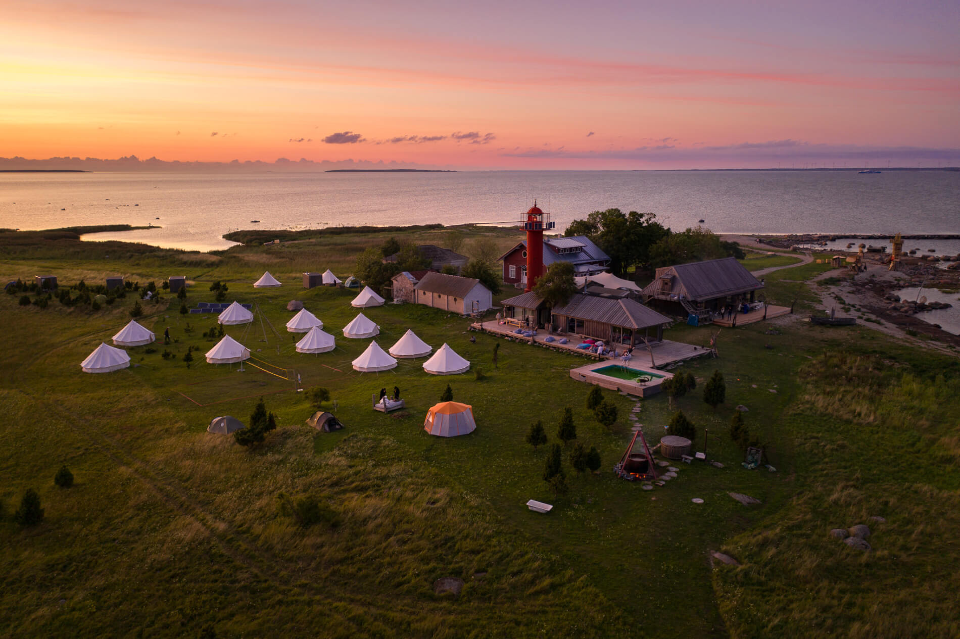 Noorte Investeerimis Laager